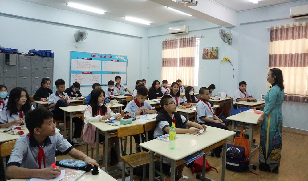 Thành phố Hồ Chí Minh: Tuyển bổ sung hơn 4.800 giáo viên cho năm học 2025-2026 - Ảnh 1.