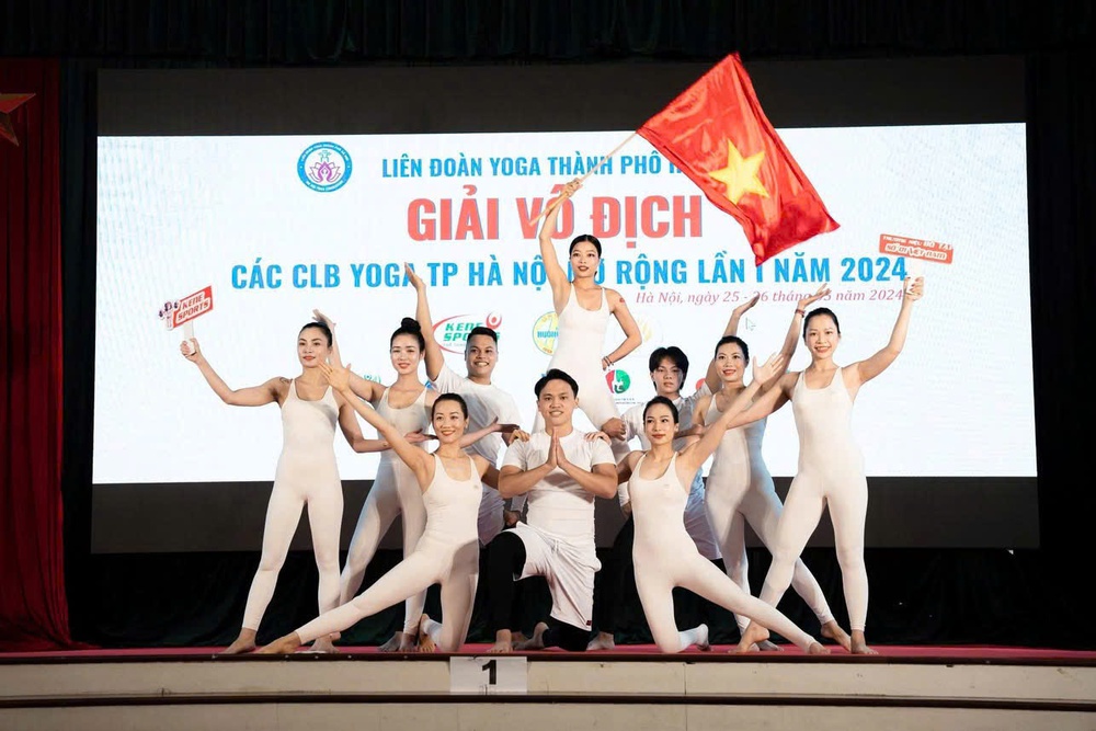 Hơn 200 VĐV tham dự Giải vô địch các CLB Yoga TP. Hà Nội Mở rộng– An Khang Group 2025 - Ảnh 2.