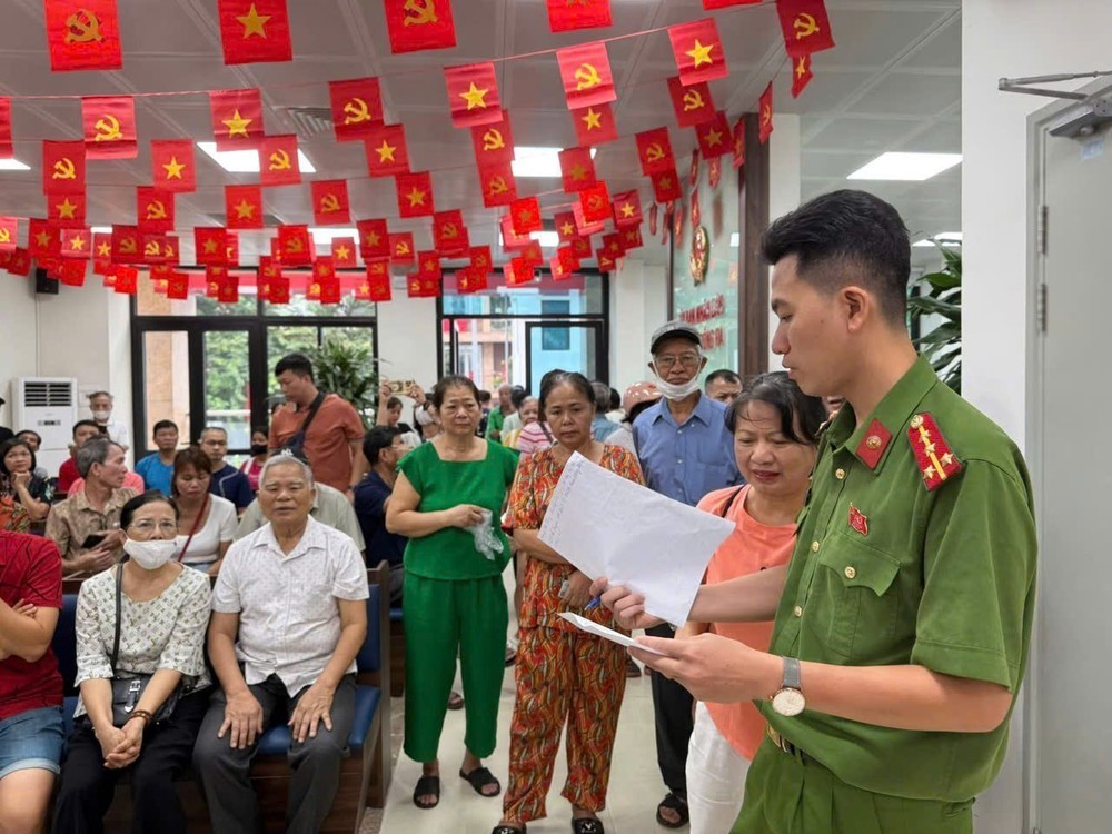 80 năm Quốc khánh: Hà Nội “tăng tốc” trao tặng quà Tết độc lập cho người dân - Ảnh 1.