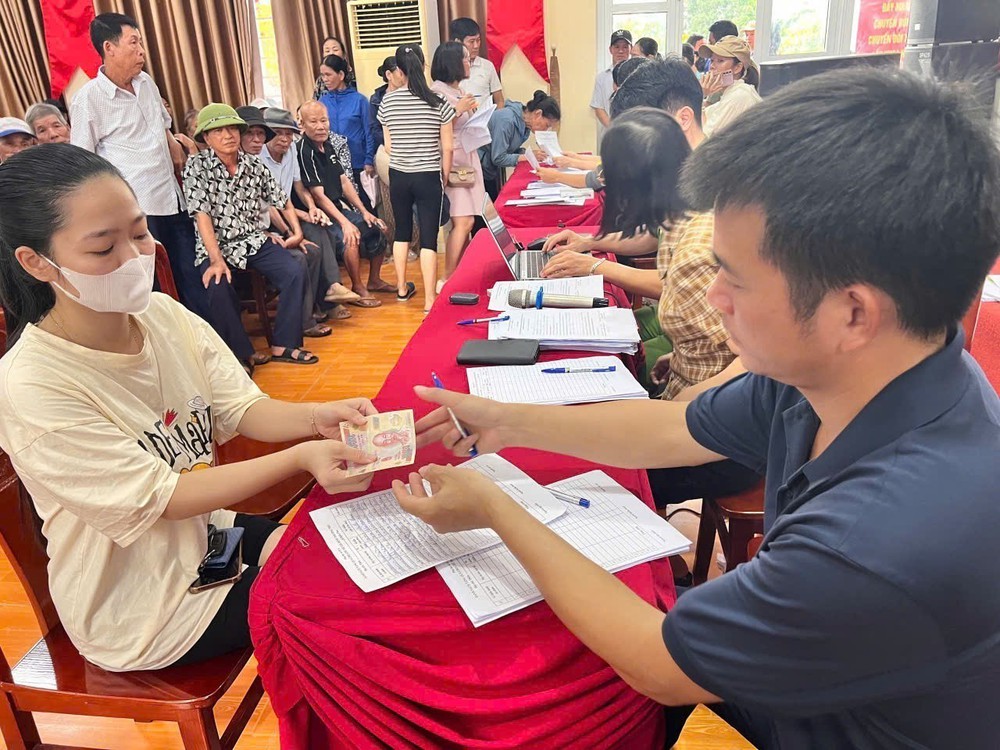 80 năm Quốc khánh: Hà Nội “tăng tốc” trao tặng quà Tết độc lập cho người dân - Ảnh 2.