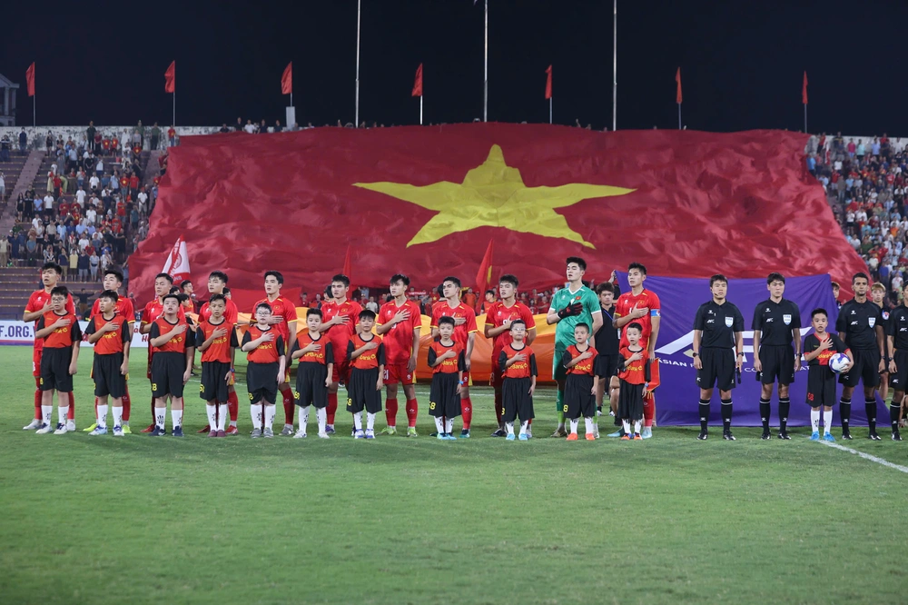 Bóng lăn trên bàn phím: U23 Việt Nam được khích lệ sau khi lọt vào VCK châu Á  - Ảnh 1.