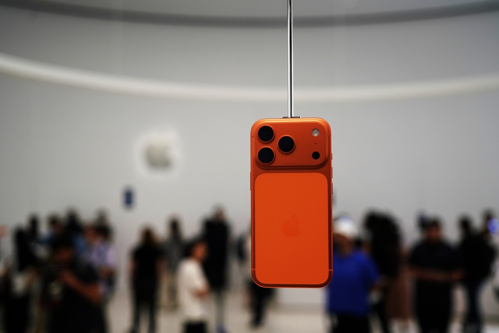 Apple giữ giá các mẫu iPhone 17 ổn định bất chấp rủi ro từ thuế quan - Ảnh 2.