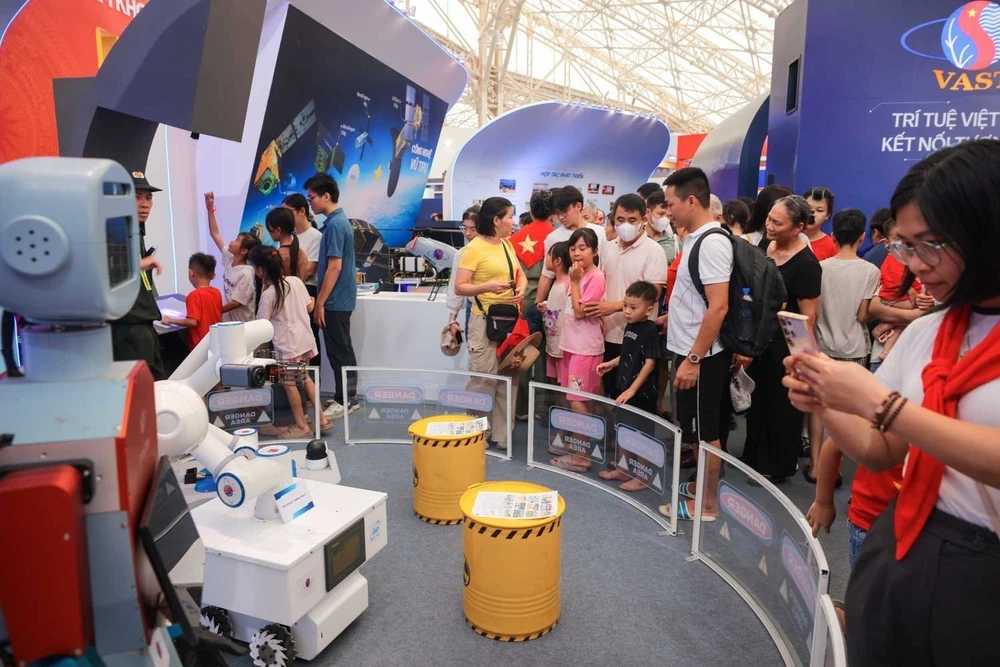 Nghị quyết Phiên họp Chính phủ thường kỳ tháng 8/2025 - Ảnh 12.