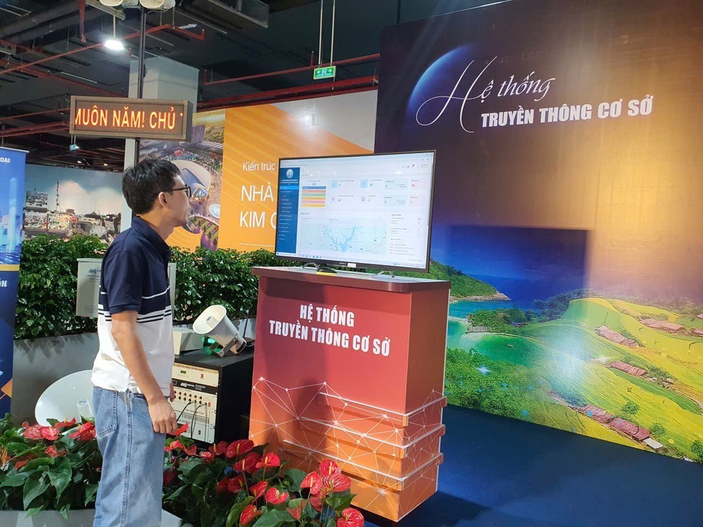 Số hóa Triển lãm thành tựu đất nước làm tư liệu và tăng trải nghiệm cho khách tham quan - Ảnh 2.