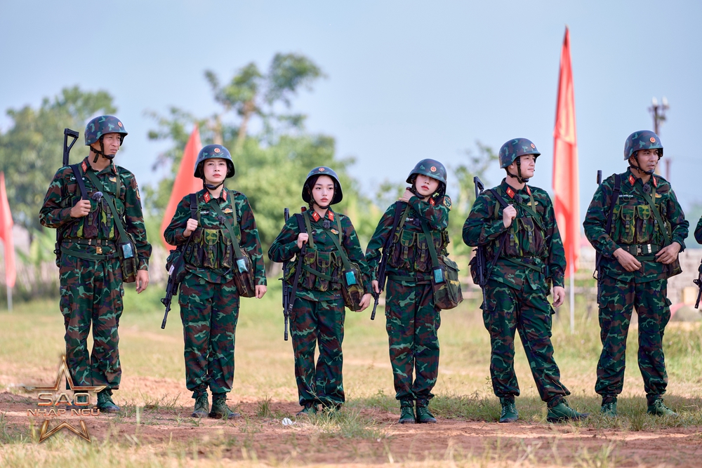 Trang Pháp gây bất ngờ về thể lực trong &quot;Sao nhập ngũ&quot; - Ảnh 3.