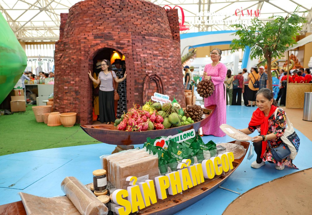 Du lịch phương Nam thu nhỏ qua các gian trưng bày đặc sắc tại Triển lãm thành tựu Đất nước - Ảnh 12.