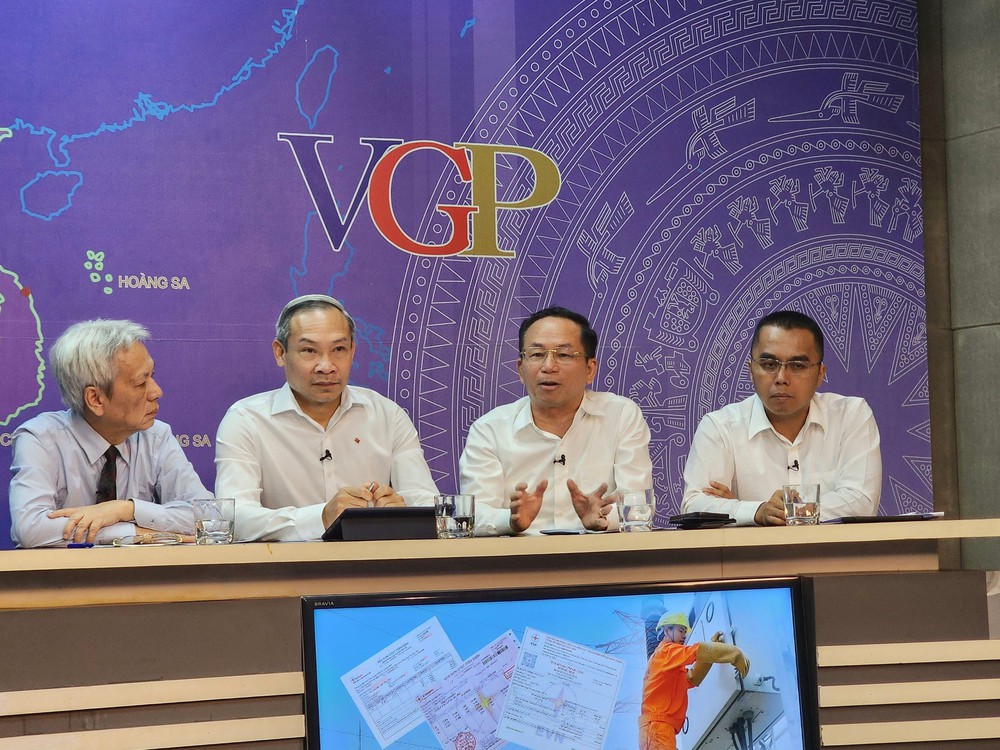 Minh bạch chi phí và lộ trình điều chỉnh giá điện - Ảnh 1.