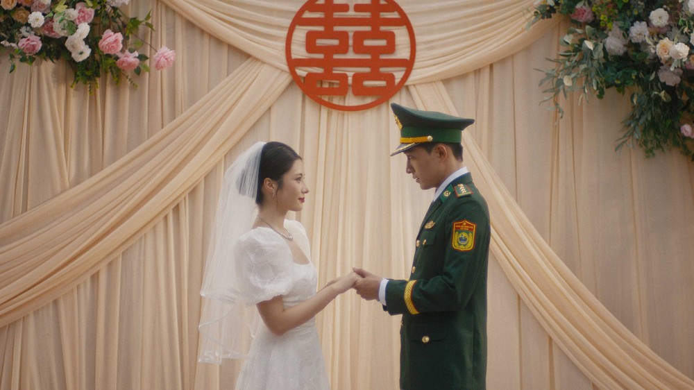 Cặp đôi “hàng xóm” Anh Tú - LyLy bất ngờ kết hợp trong MV về đám cưới - Ảnh 2.