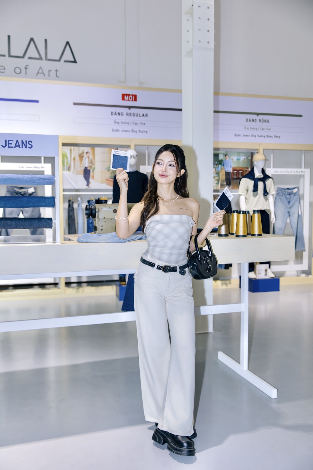 Những dáng quần jeans được hội KOL mặc đẹp lăng xê tích cực - Ảnh 9.
