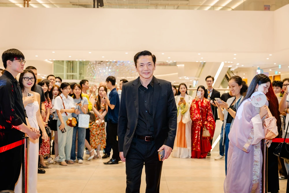 NSND Trung Anh hồi hộp và lo lắng khi đóng phản diện trong 'Khế ước bán dâu' - Ảnh 3.