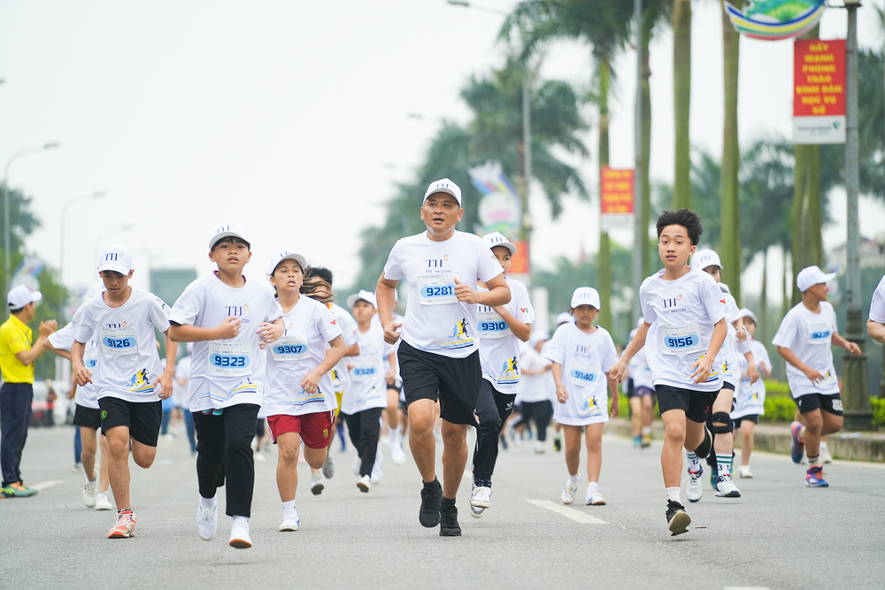 Hòa mình vào chuỗi ngày hội thể thao học đường cùng S-Race School - Ảnh 1.