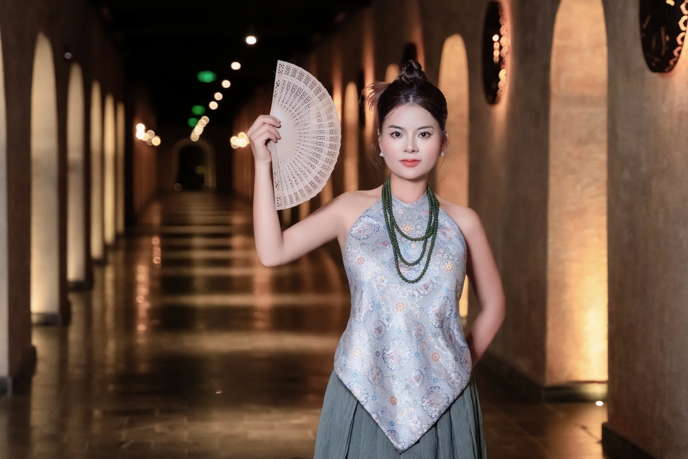 Tina Yuan - Nữ nhà văn đam mê cổ phục và khát khao quảng bá văn hoá Việt Nam  - Ảnh 6.