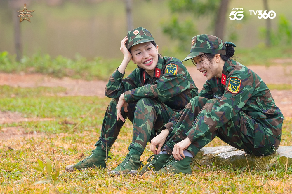Sao nhập ngũ 2025: Trang Pháp dẻo dai, Diệu Nhi giữ vững phong độ - Ảnh 1.