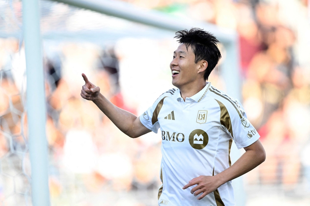 Son Heung Min gây sốt với bàn thắng ở giây thứ 52 trước gần 60 nghìn CĐV ở Mỹ  - Ảnh 1.