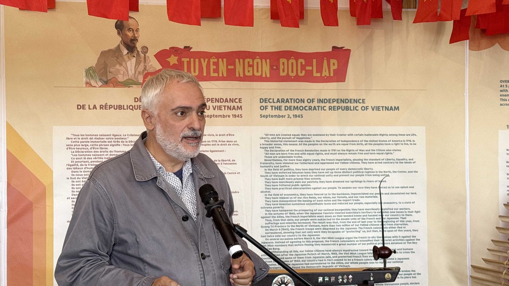 Báo Nhân Dân tham dự &quot;Hội báo Nhân đạo&quot; tại Pháp - Ảnh 5.