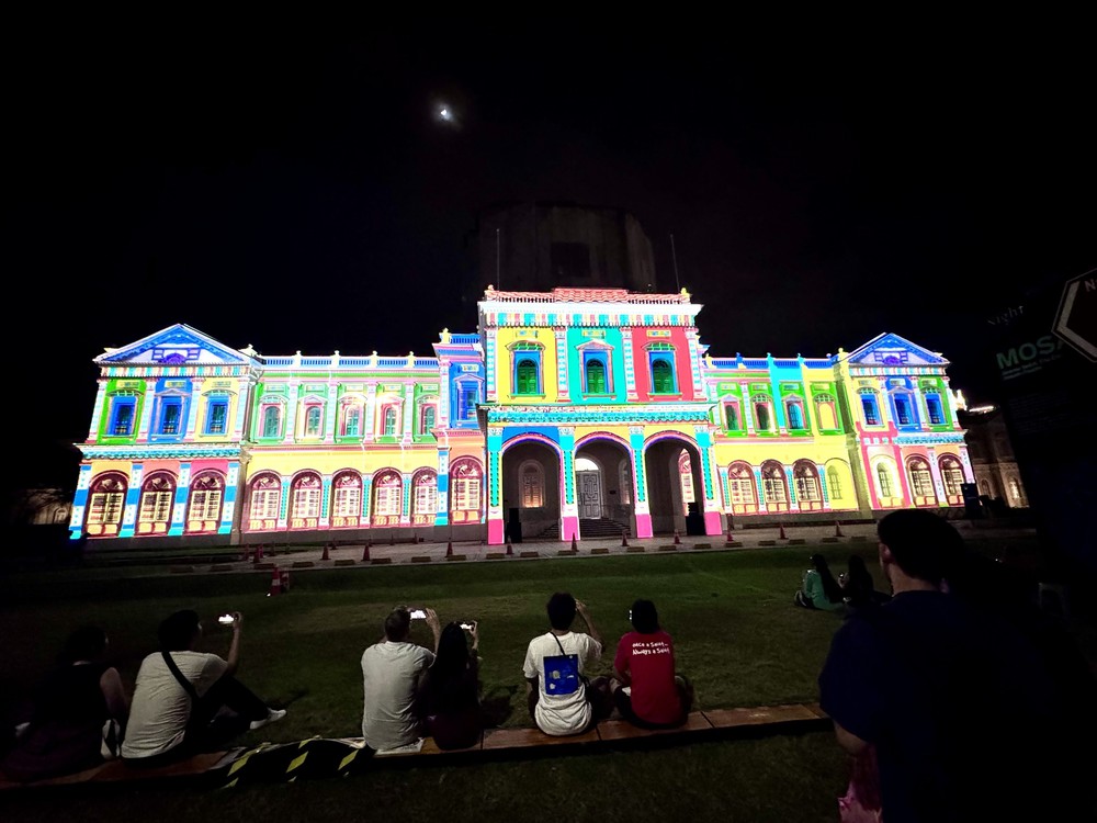 Lễ hội Đêm Singapore 2025: Sống chậm qua ánh sáng - Ảnh 1.