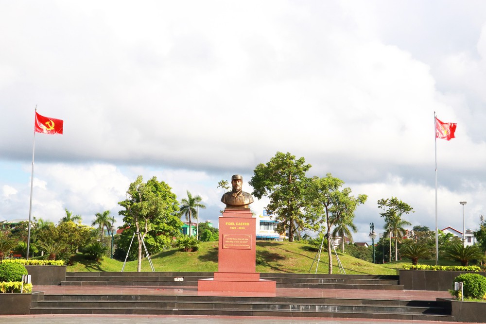 Vẹn nguyên tình cảm đặc biệt của người dân Quảng Trị với Lãnh tụ Fidel Castro - Ảnh 1.