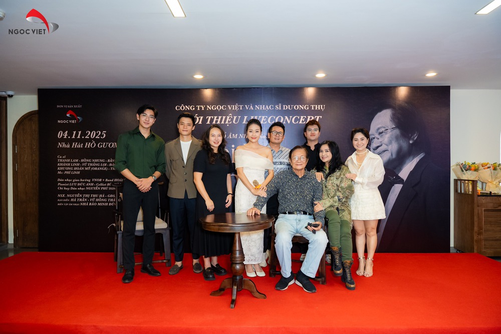 Nhạc sĩ Dương Thụ và 'ô cửa' mùa Thu - Ảnh 1.