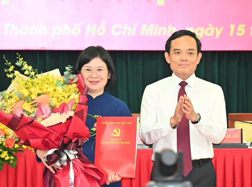 Chỉ định đồng chí Văn Thị Bạch Tuyết giữ chức Phó Bí thư Thành ủy Thành phố Hồ Chí Minh - Ảnh 1.