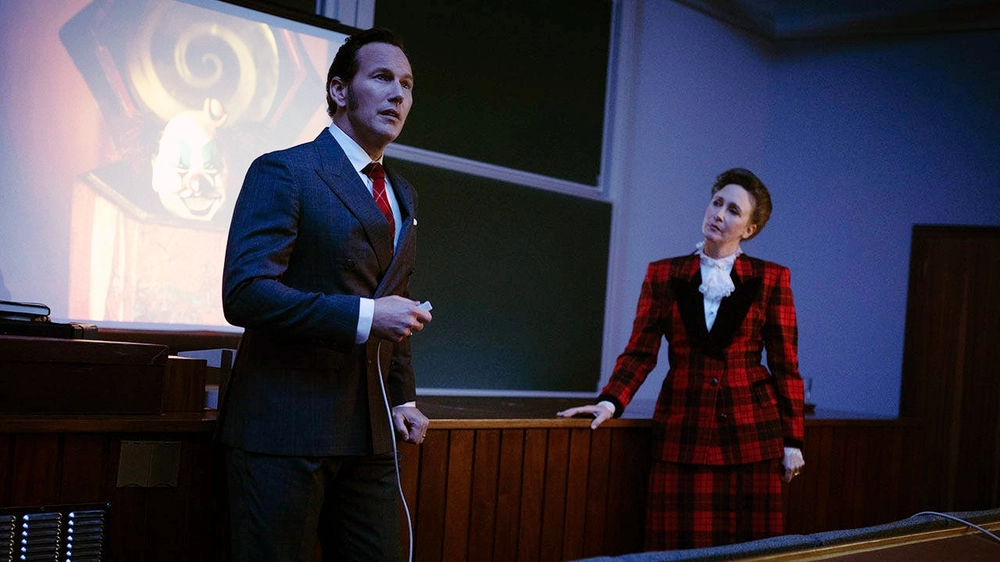 Cú chốt đầy cảm xúc cho vũ trụ điện ảnh &quot;The Conjuring&quot; - Ảnh 2.