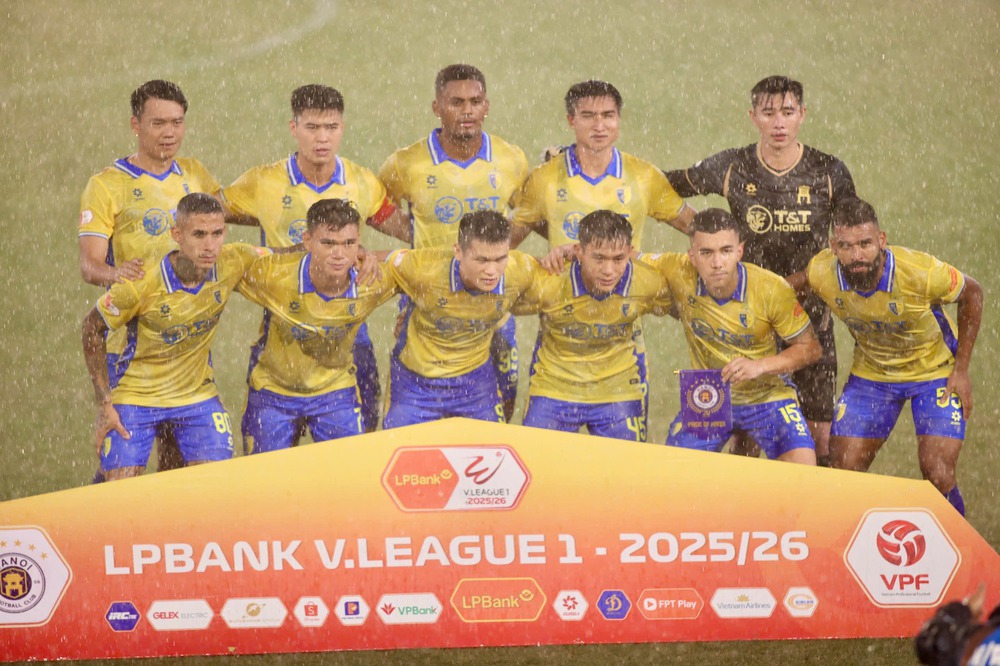 Hà Nội FC là 'lò xay' HLV khủng khiếp nhất Việt Nam 5 năm qua - Ảnh 2.