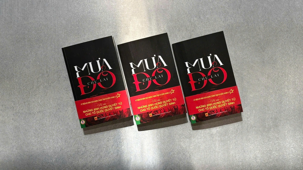 &quot;Mưa Đỏ&quot; - Tiểu thuyết chiến tranh bi tráng của nhà văn Chu Lai - Ảnh 2.