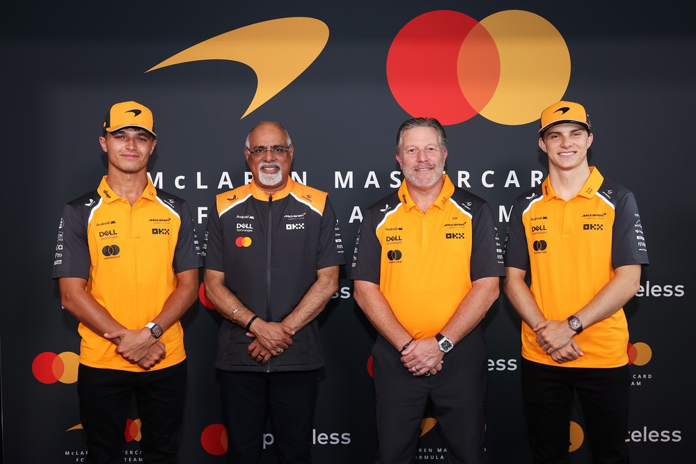 McLaren Racing công bố Mastercard trở thành Đối tác Đặt tên Chính thức của Đội đua McLaren Công thức 1 từ năm 2026 - Ảnh 1.