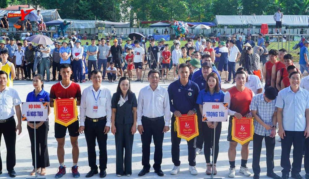 Giải bóng chuyền Ngọc Trạo 2025: Bản hòa ca của phong trào và niềm tự hào quê hương - Ảnh 1.