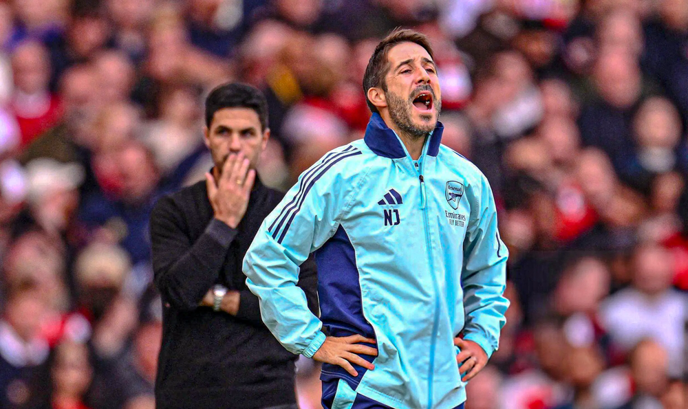 Huấn luyện viên Arsenal nhận lời giúp ĐT Ả Rập Xê Út đấu Indonesia - Ảnh 1.