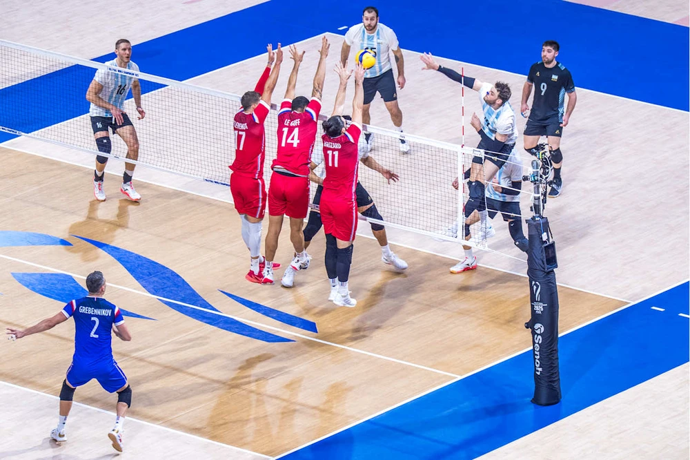 ĐKVĐ Olympic tuyển Pháp bị loại sớm, Argentina giành vé vào vòng 1/8 giải vô địch bóng chuyền nam thế giới 2025 - Ảnh 1.