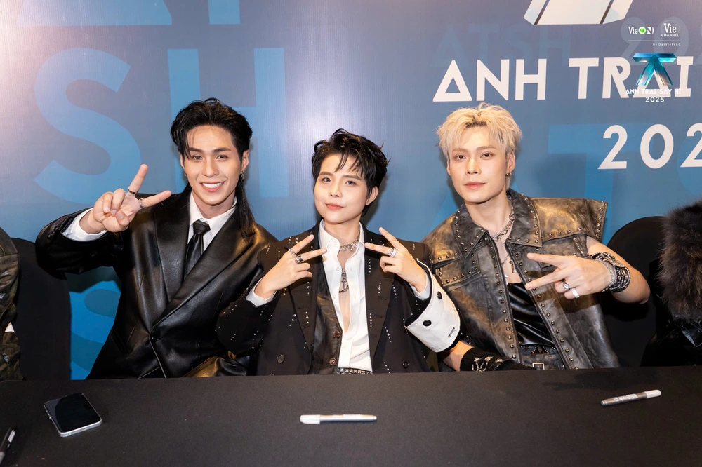 Dàn &quot;Anh trai say hi&quot; mùa 2 chính thức ra mắt - Ảnh 3.