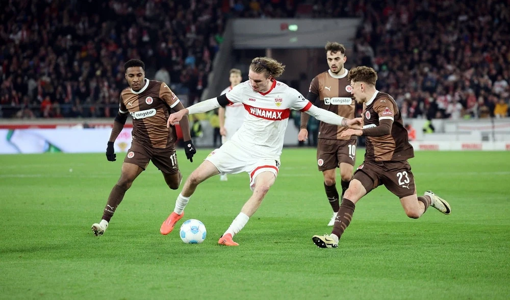 Stuttgart vs St Pauli