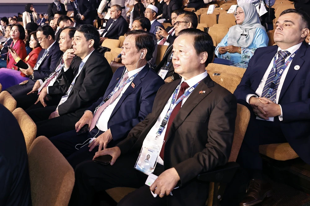Chủ tịch Quốc hội Trần Thanh Mẫn dự Lễ khai mạc Đại hội đồng AIPA-46 - Ảnh 9.