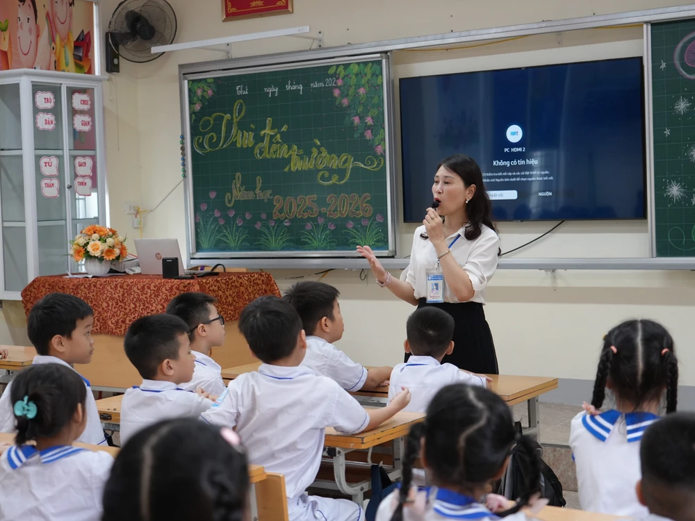 Minh bạch các khoản thu đầu năm học, tạo sự gắn kết giữa gia đình và nhà trường - Ảnh 1.