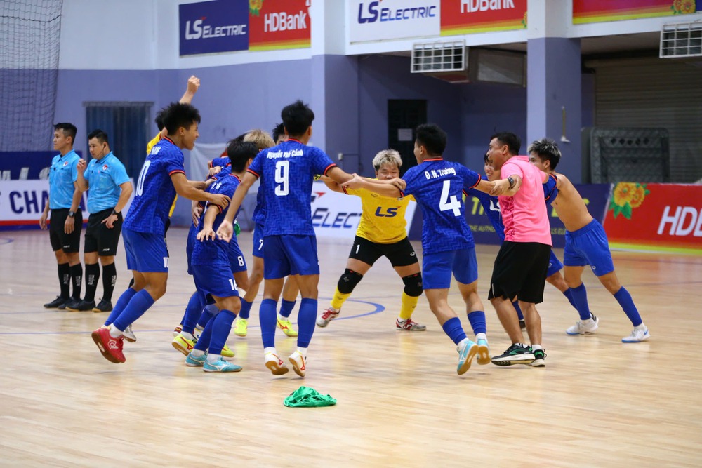 Thái Sơn Bắc khẳng định vị thế số 1 futsal Việt Nam sau chức vô địch U20 quốc gia 2025 - Ảnh 2.