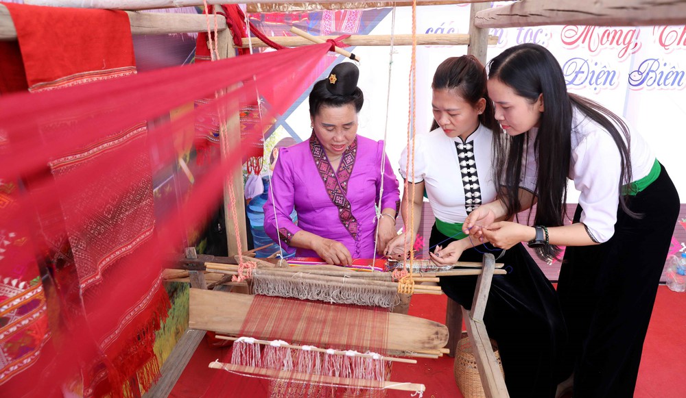 Festival Tinh hoa Tây Bắc: Khởi động chuỗi hoạt động văn hóa - du lịch đặc sắc - Ảnh 7.