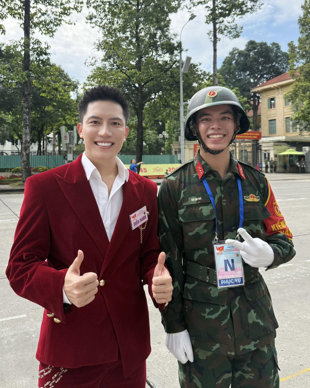 Dàn nghệ sĩ vỡ òa cảm xúc, tự hào khi tham dự diễu binh, diễu hành kỷ niệm 80 năm Quốc khánh - Ảnh 8.