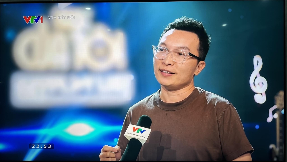 Nguyễn Anh Dũng đạo diễn MV &quot;Việt Nam ơi, cùng bước tới vinh quang&quot; - Ảnh 5.