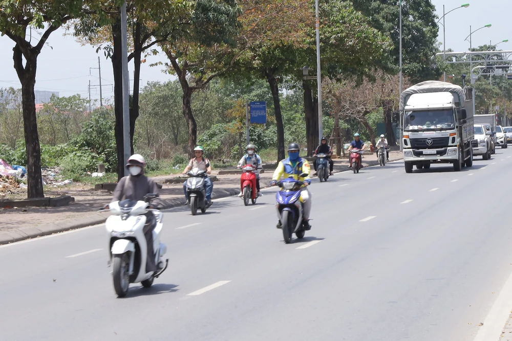 Dự báo thời tiết hôm nay 3/9: Bắc Bộ ngày nắng, Nam Bộ mưa to cục bộ về chiều tối - Ảnh 1.