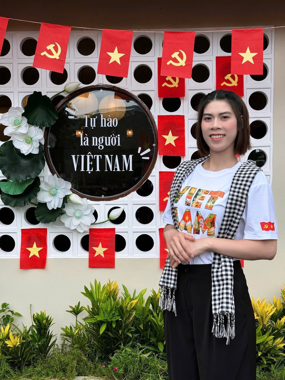 ‘Ngọn cờ’ đặc biệt của bóng chuyền nữ Việt Nam rạng rỡ dịp lễ quốc khánh 2/9 - Ảnh 1.