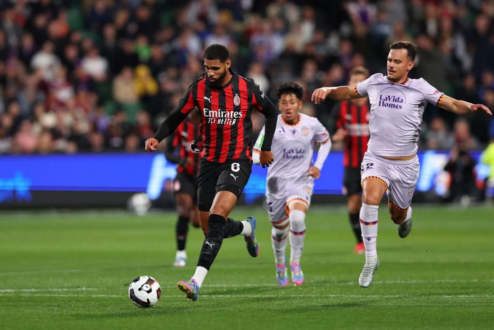 Ruben Loftus-Cheek trở lại tuyển Anh sau 6 năm