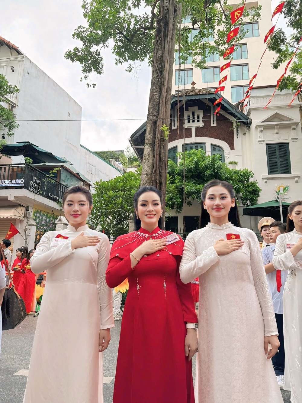 Dàn nghệ sĩ vỡ òa cảm xúc, tự hào khi tham dự diễu binh, diễu hành kỷ niệm 80 năm Quốc khánh - Ảnh 5.
