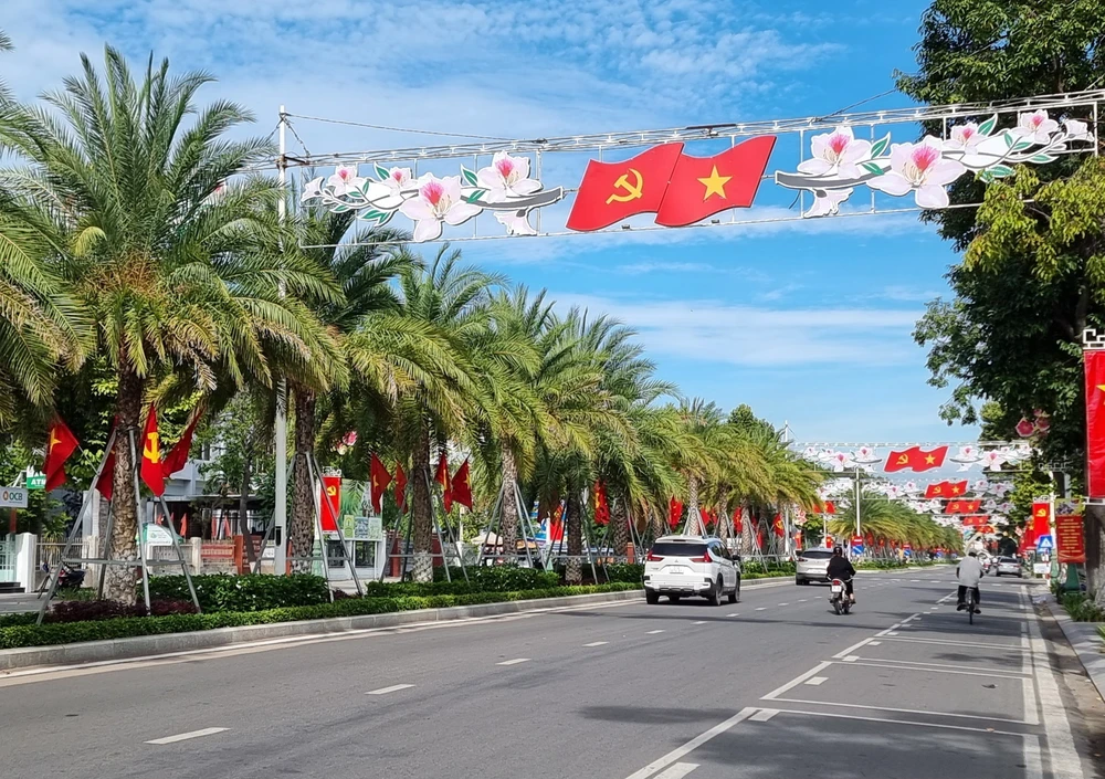 80 năm Quốc khánh: Người dân Khánh Hòa hân hoan chào đón Tết Độc lập - Ảnh 3.