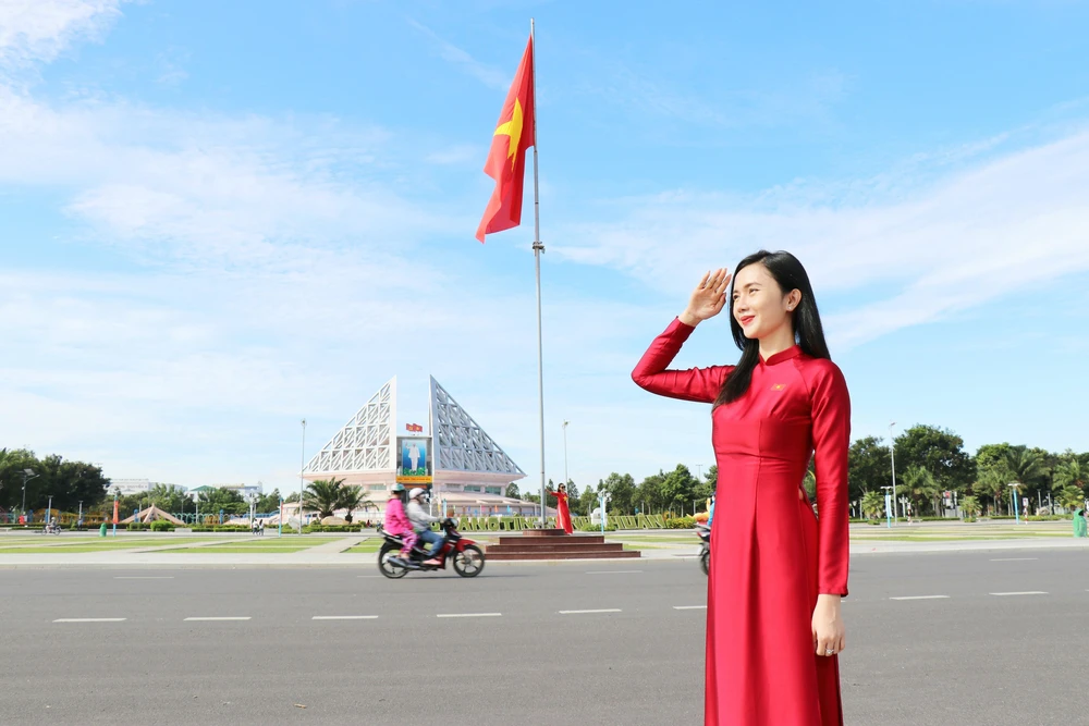 80 năm Quốc khánh: Người dân Khánh Hòa hân hoan chào đón Tết Độc lập - Ảnh 1.