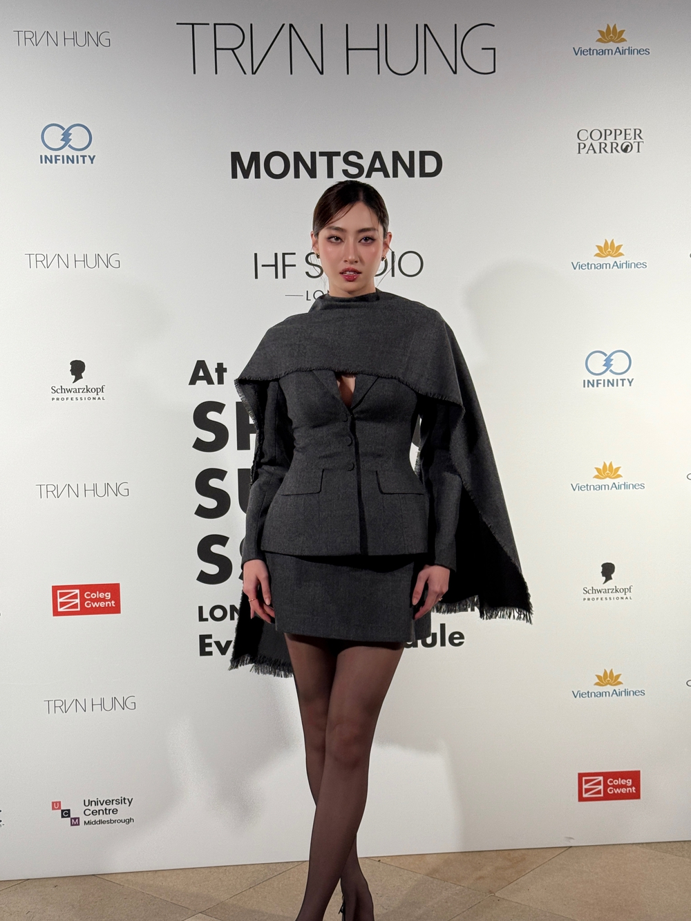 Hoa hậu Lương Thuỳ Linh gây ấn tượng tại London Fashion Week 2025  - Ảnh 1.