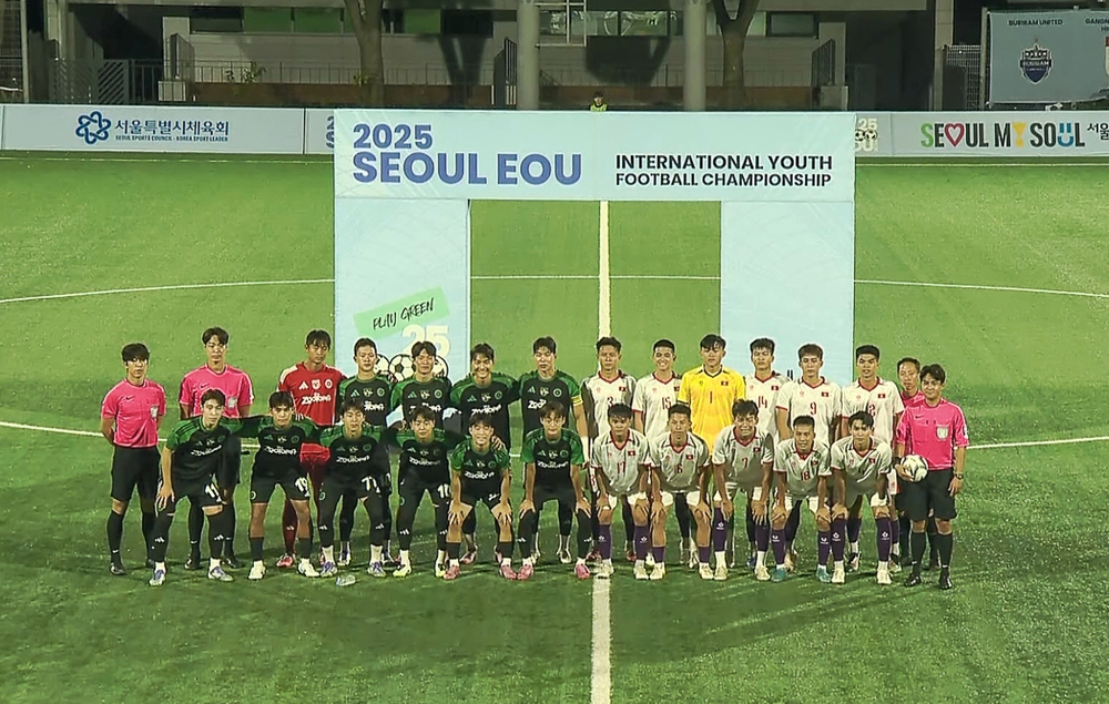 U18 Việt Nam thua 1-5 ở trận ra quân Seoul Eou Cup 2025 - Ảnh 1.