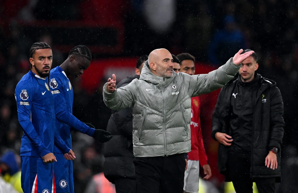 Chelsea: Hiệp đấu hỗn loạn ở Old Trafford - Ảnh 1.