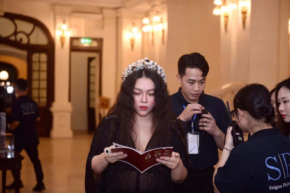 &quot;Bà trùm bí ẩn&quot; đằng sau những đêm nhạc giao hưởng và ballet &quot;cháy vé&quot; ở Việt Nam - Ảnh 4.