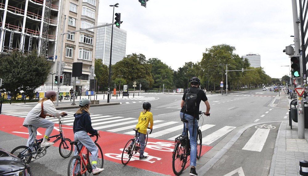 &quot;Chủ nhật không ô tô&quot; - Khi Brussels nói &quot;Không&quot; với ô nhiễm - Ảnh 2.