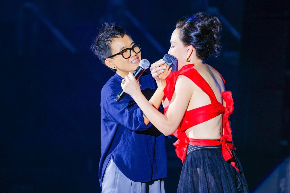 Quốc Thiên, Lân Nhã thăng hoa trong show &quot;Khổng tước&quot; của đạo diễn Vạn Nguyễn - Ảnh 4.